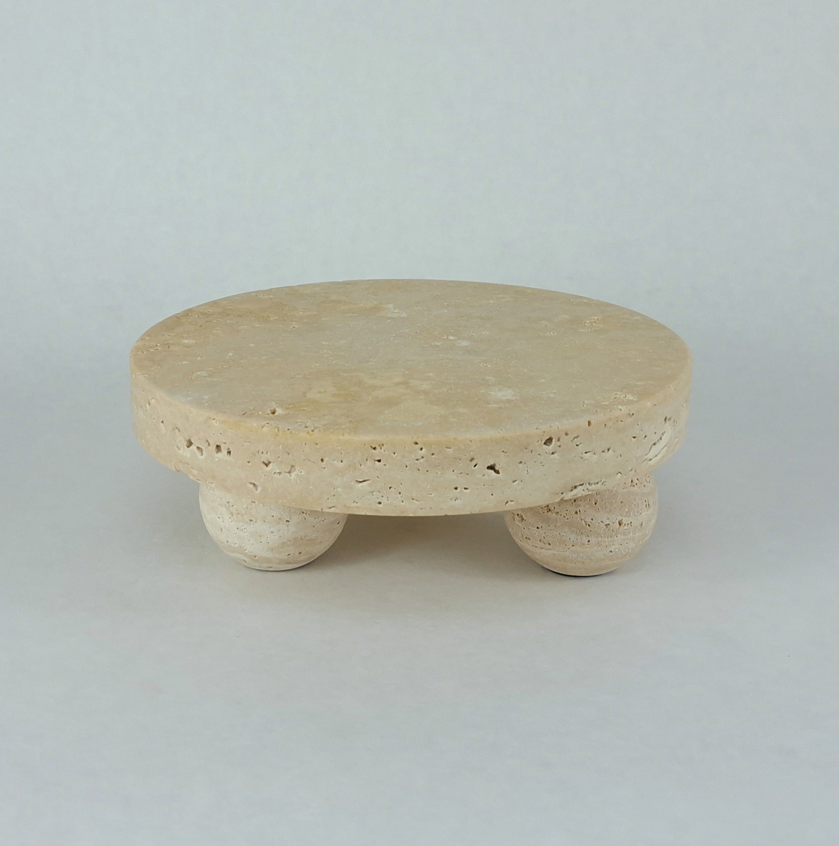 Travertin Dekopodest „Base“