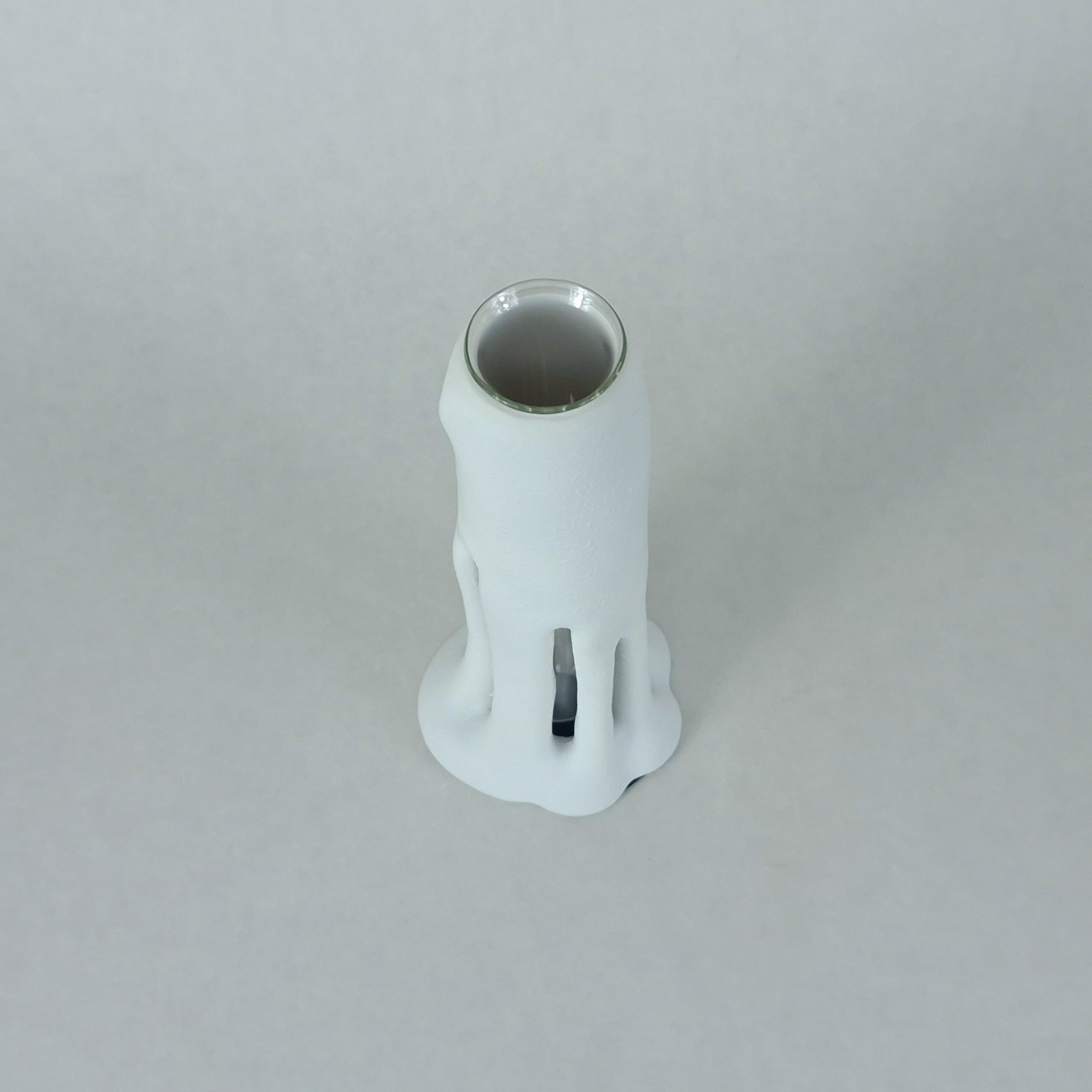 Designer Vase „Lique“ aus Resin