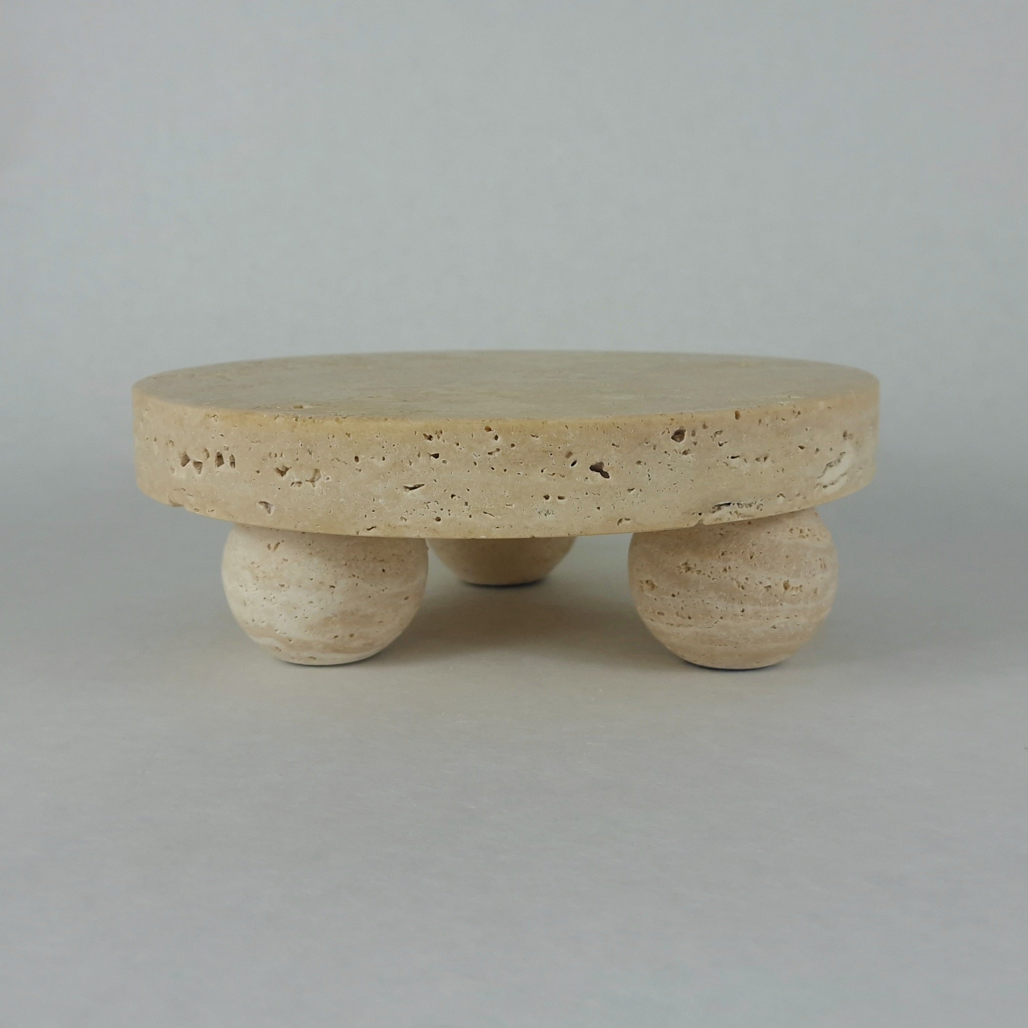 Travertin Dekopodest „Base“