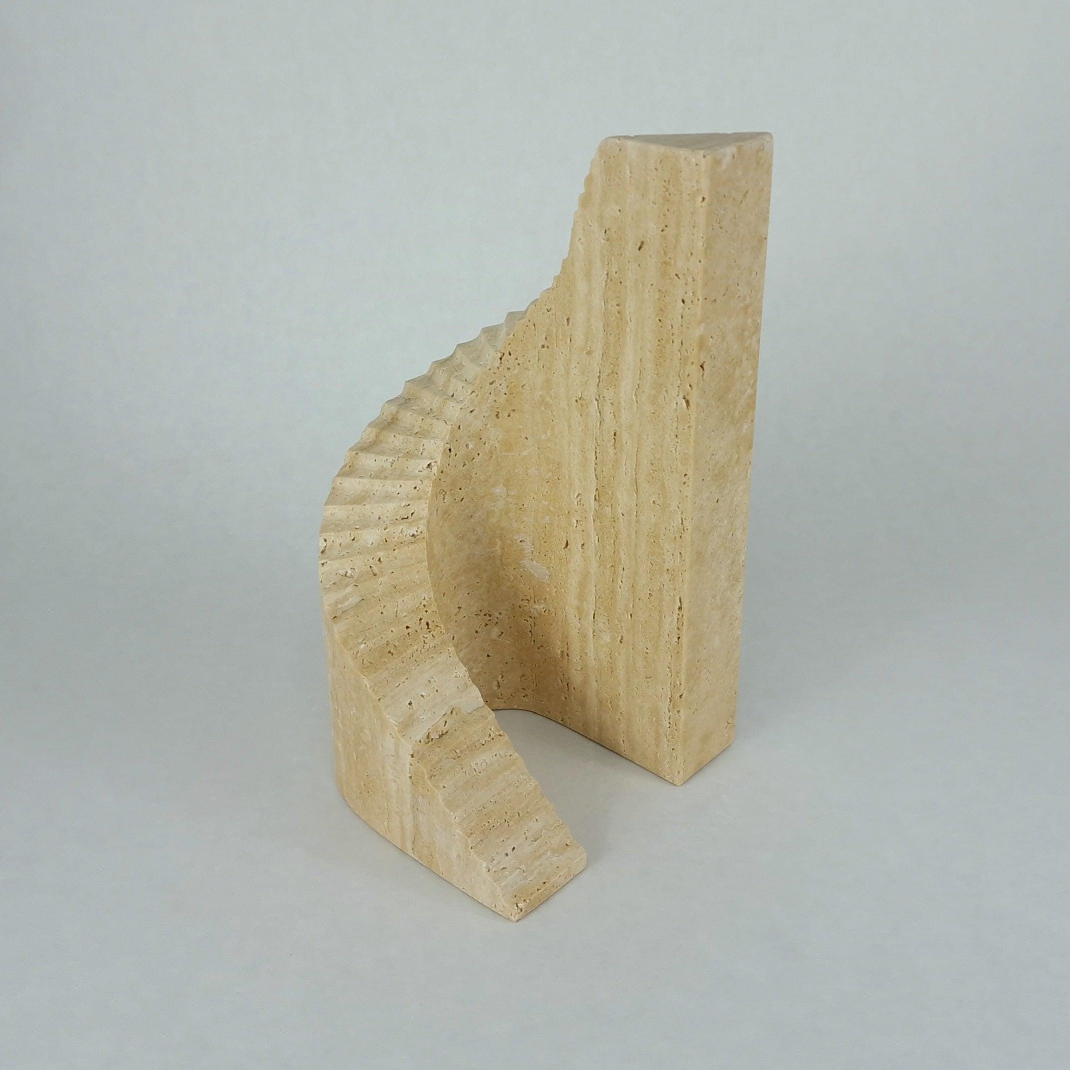 Travertin Skulptur „Stair“