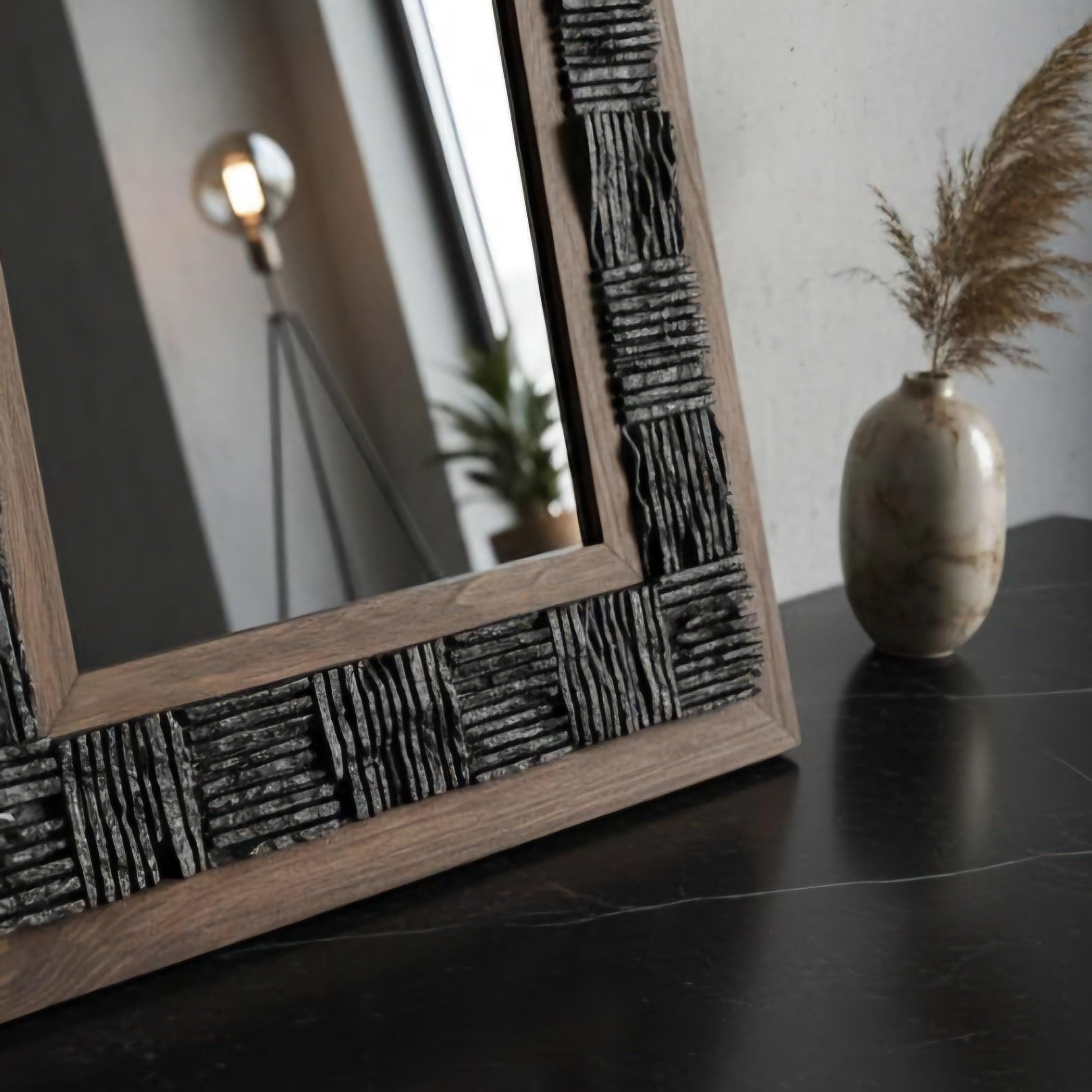 Natursteinspiegel „Noir Frame“ Marmor mit Holzrahmen