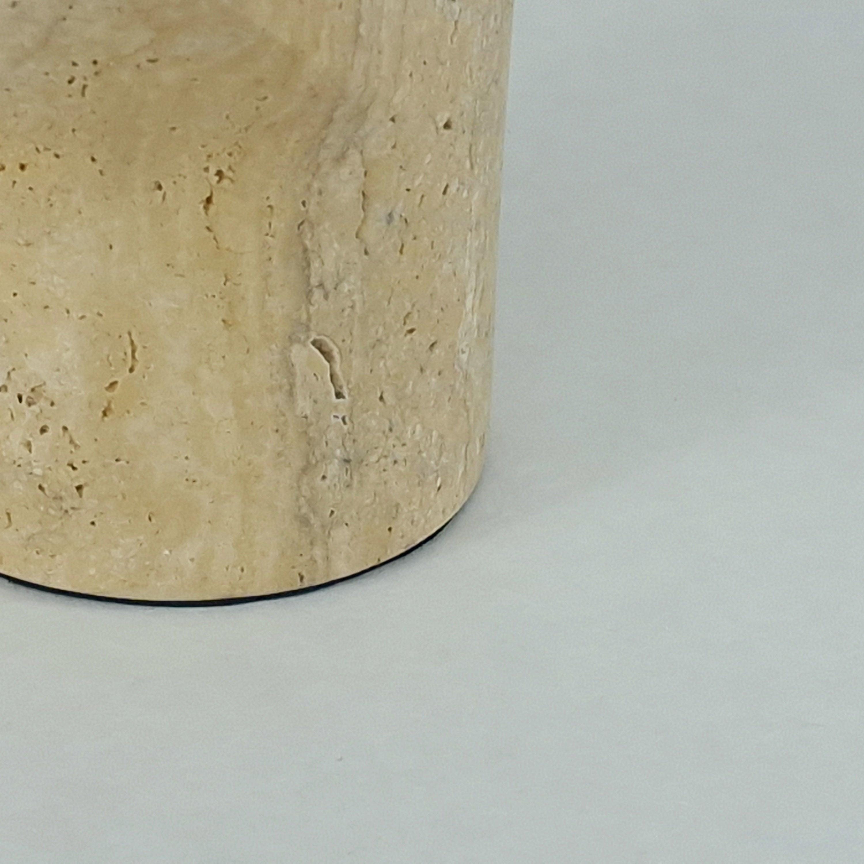 Travertin Vase „Contour“ | Minimalistische Naturstein Vase