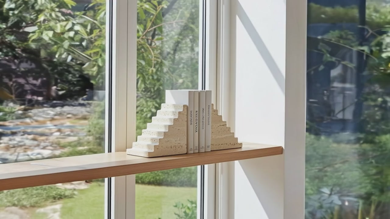 Video laden: Travertin Buchstützen Set „Giza“