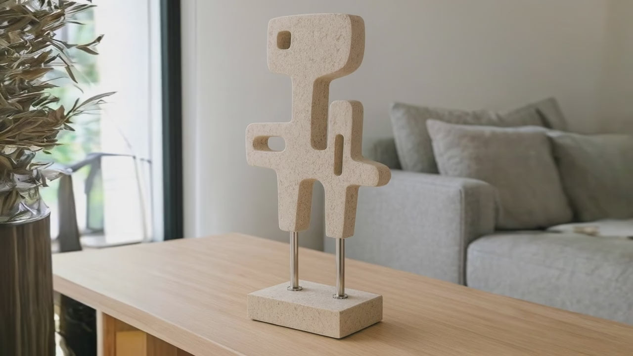 Video laden: Kalkstein Skulptur „Forma“