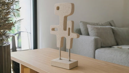 Kalkstein Skulptur „Forma“